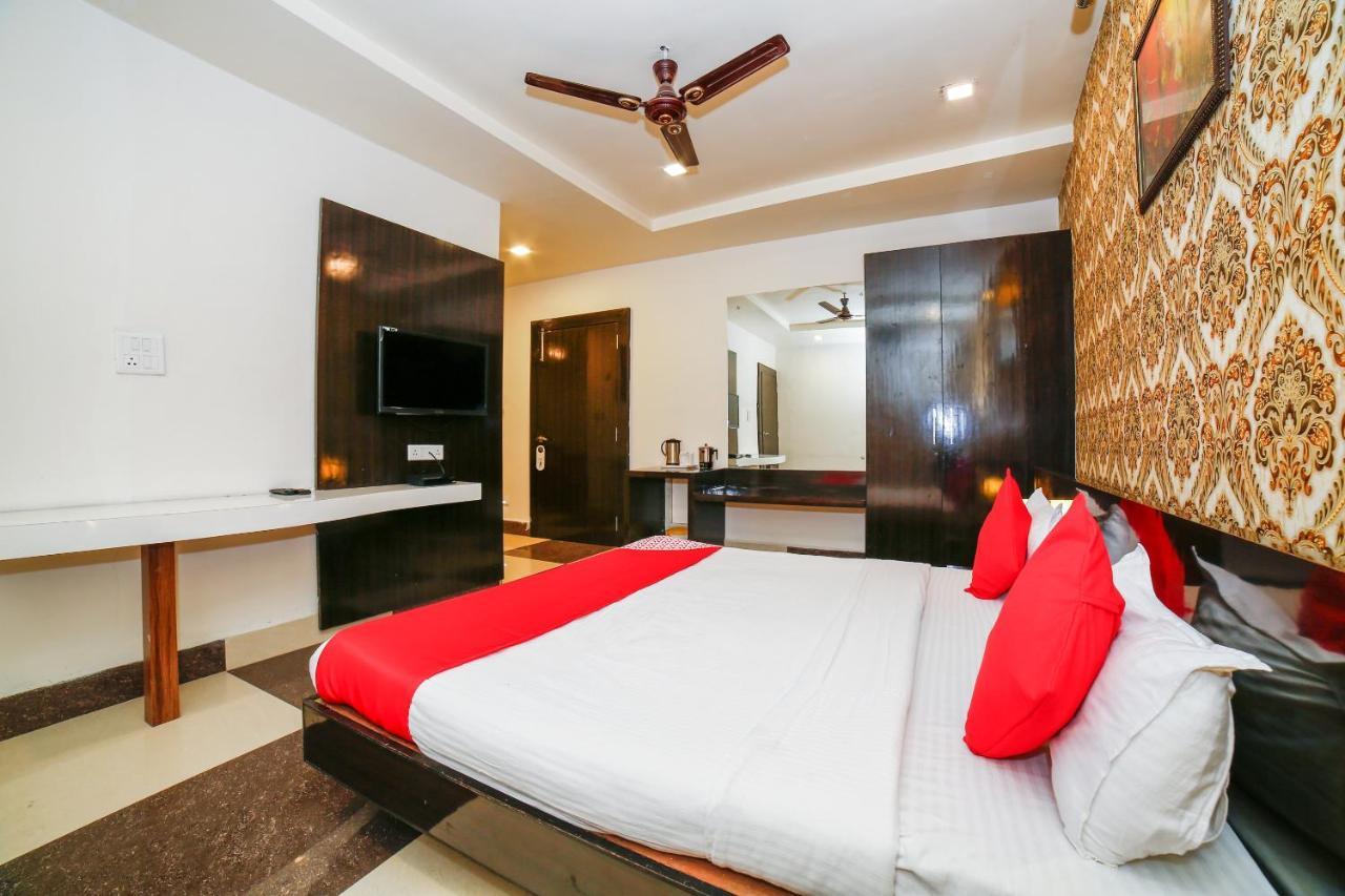 Oyo 35769 Hotel Rishabh Jhānsi Exterior foto