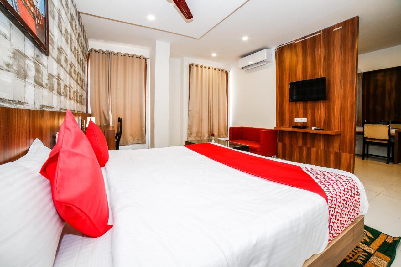 Oyo 35769 Hotel Rishabh Jhānsi Exterior foto