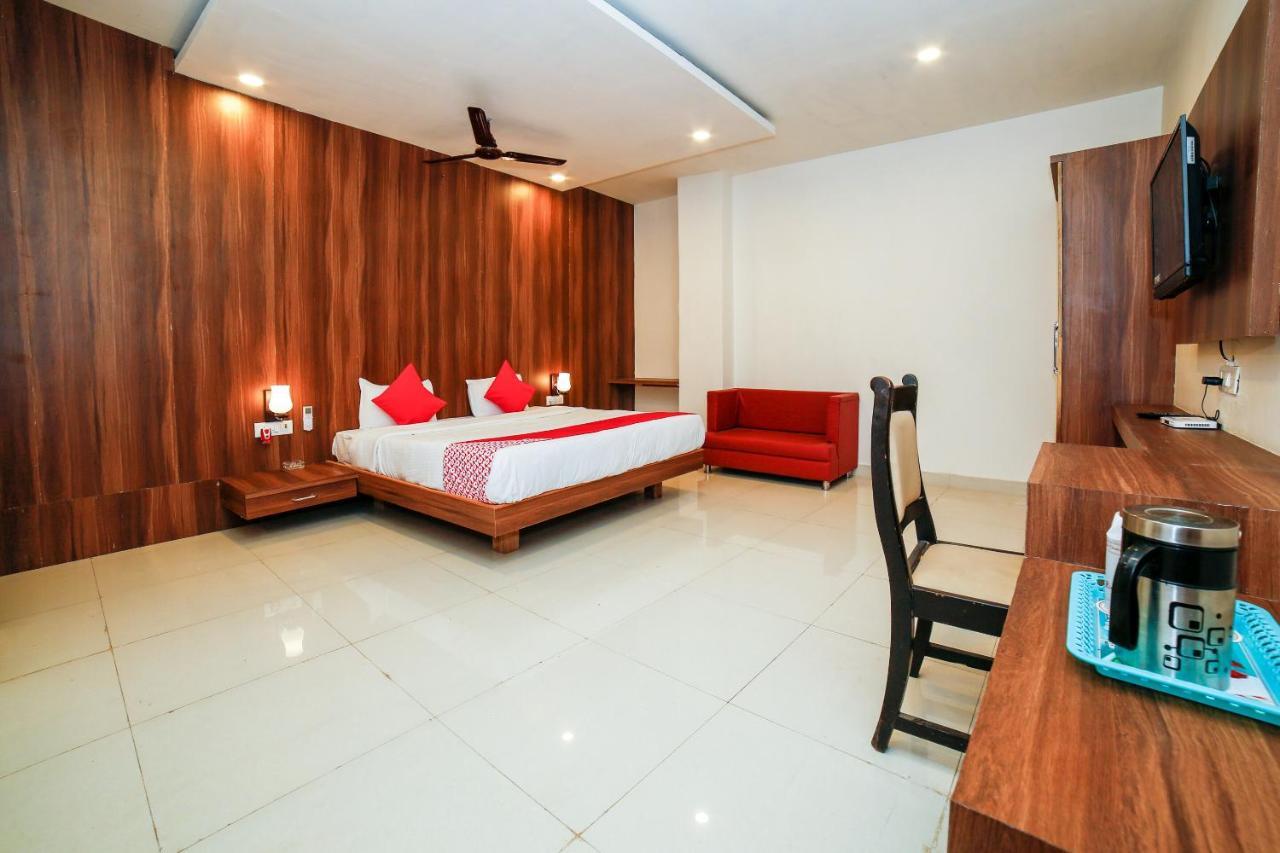 Oyo 35769 Hotel Rishabh Jhānsi Exterior foto