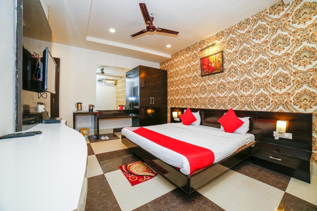 Oyo 35769 Hotel Rishabh Jhānsi Exterior foto