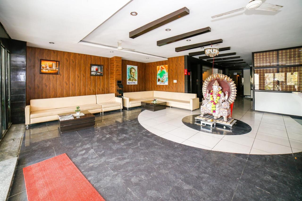 Oyo 35769 Hotel Rishabh Jhānsi Exterior foto