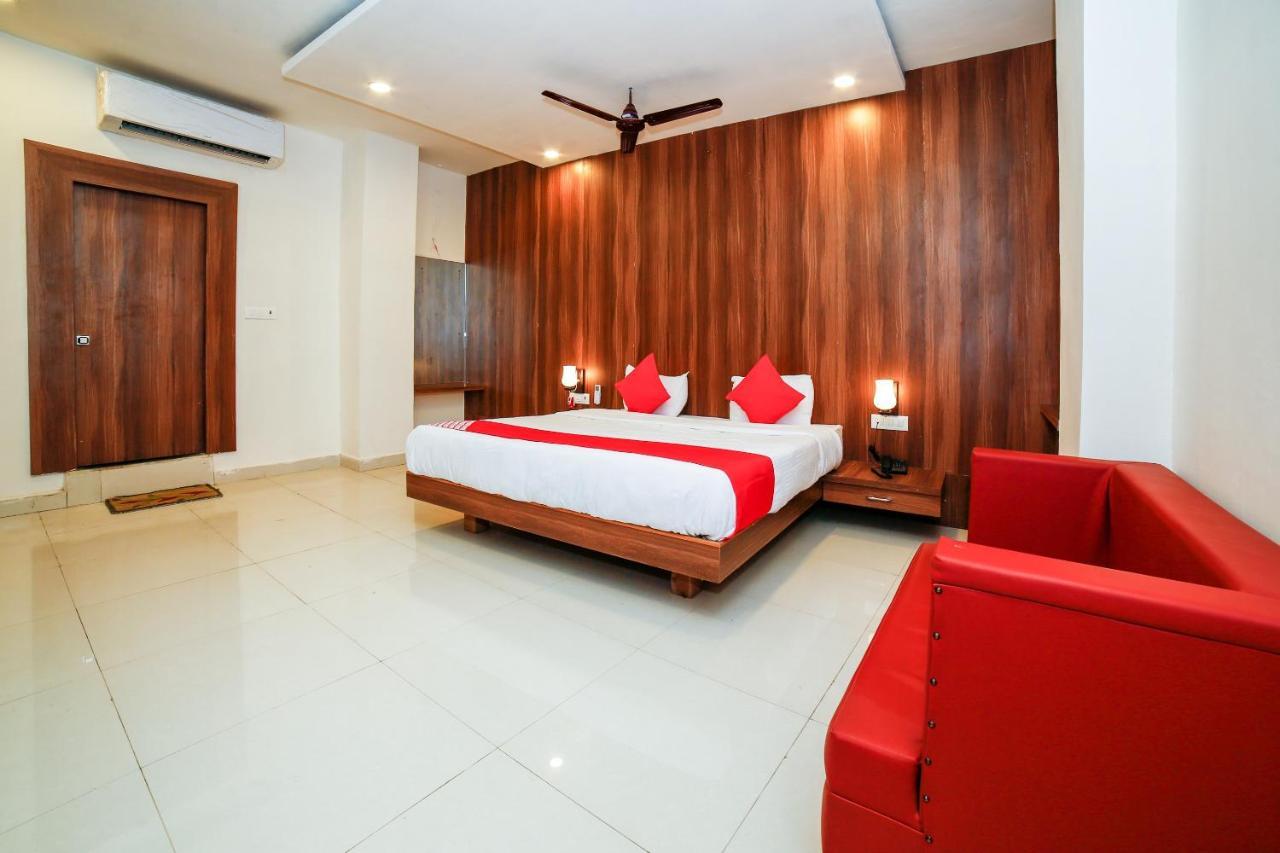 Oyo 35769 Hotel Rishabh Jhānsi Exterior foto
