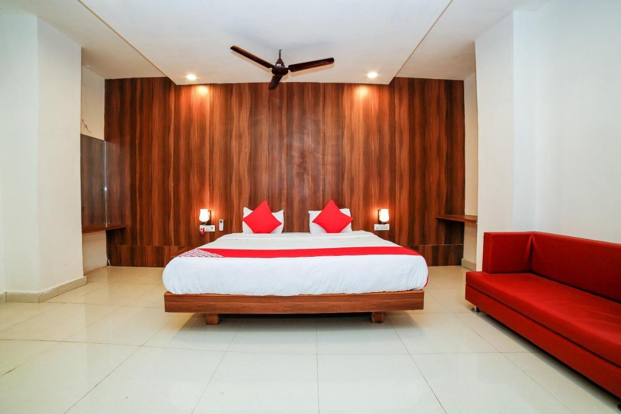 Oyo 35769 Hotel Rishabh Jhānsi Exterior foto